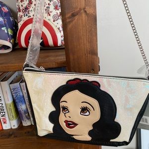 SOLD Danielle Nicole Shoulder Bag❤️